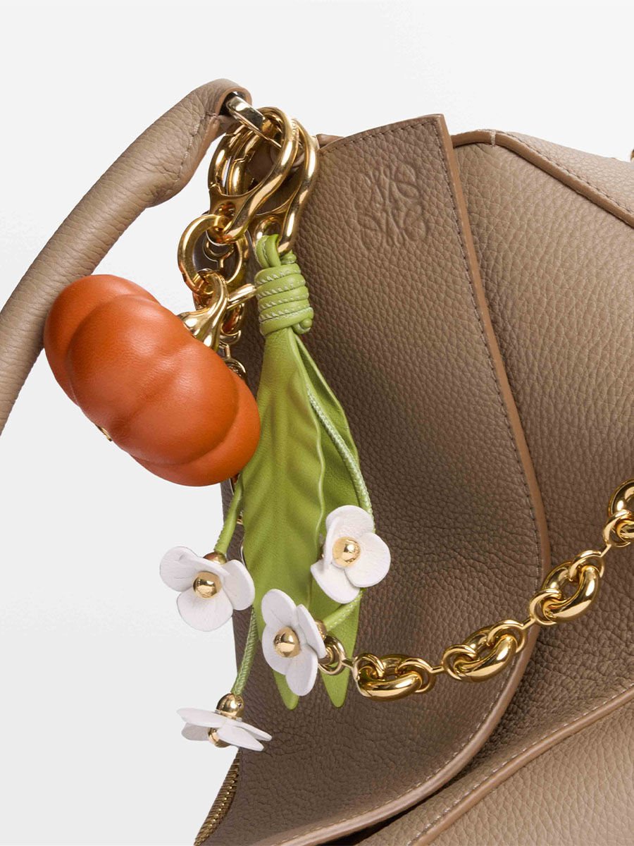ロエベ公式オンラインストア｜LOEWE